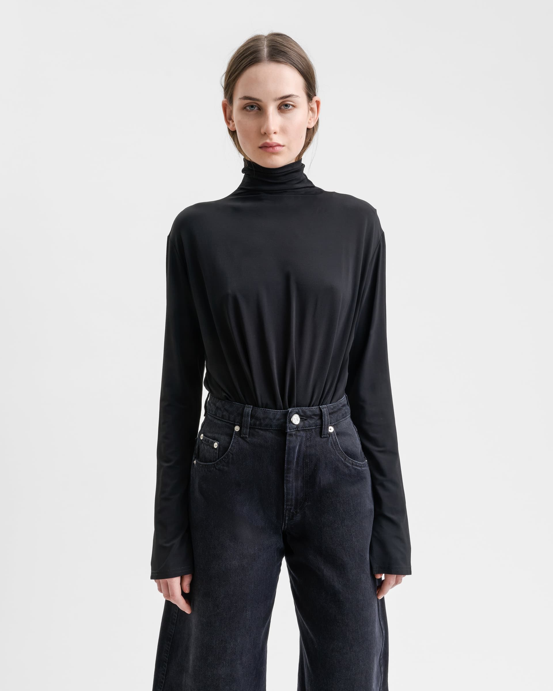 1778_235e87352b-sefr_fw26_draped-turtleneck-top-black_2021-large