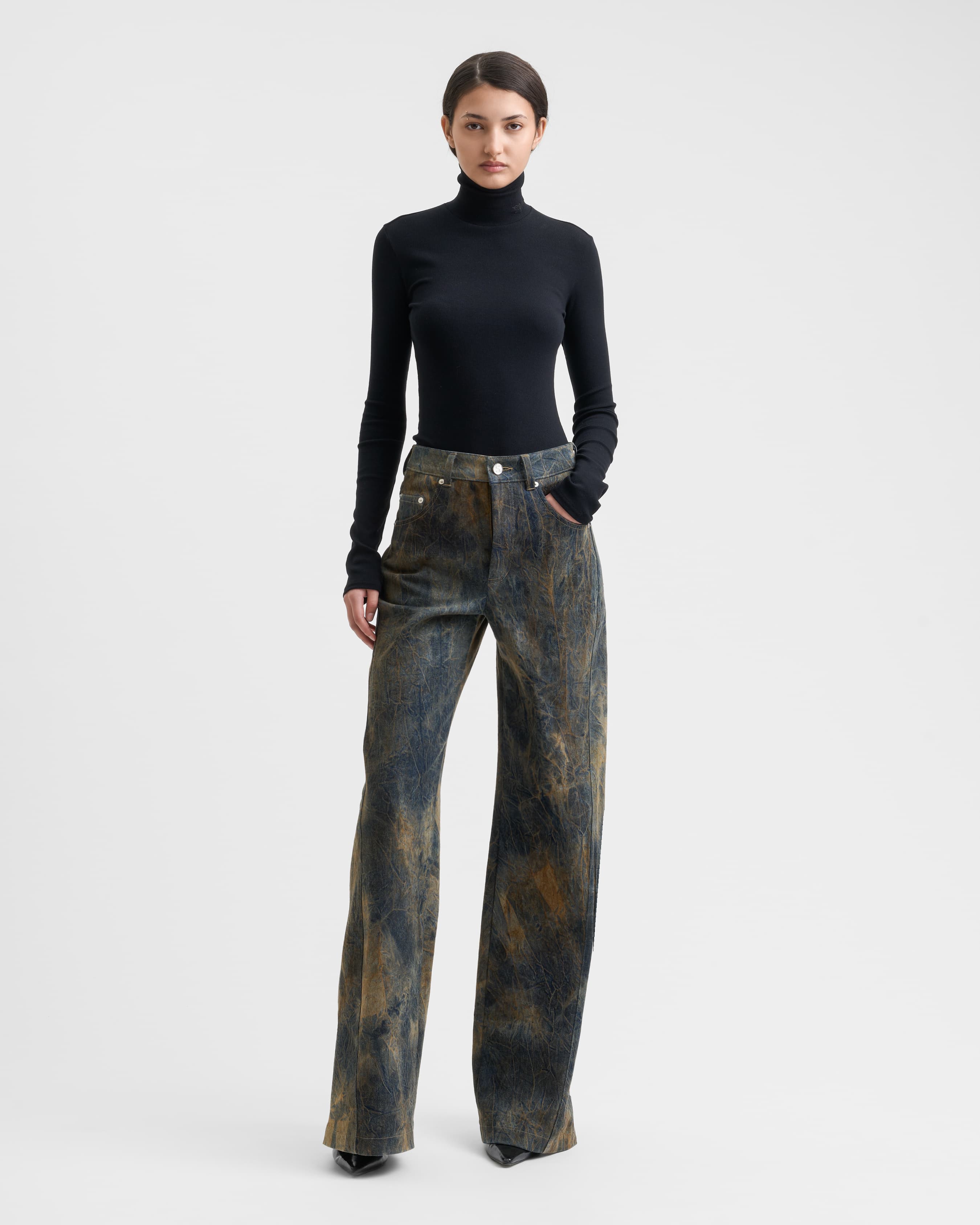 1779_cfc400d175-sefr_fw26_over-dyed-back-slit-jeans-muted-neuterals_-8925-large