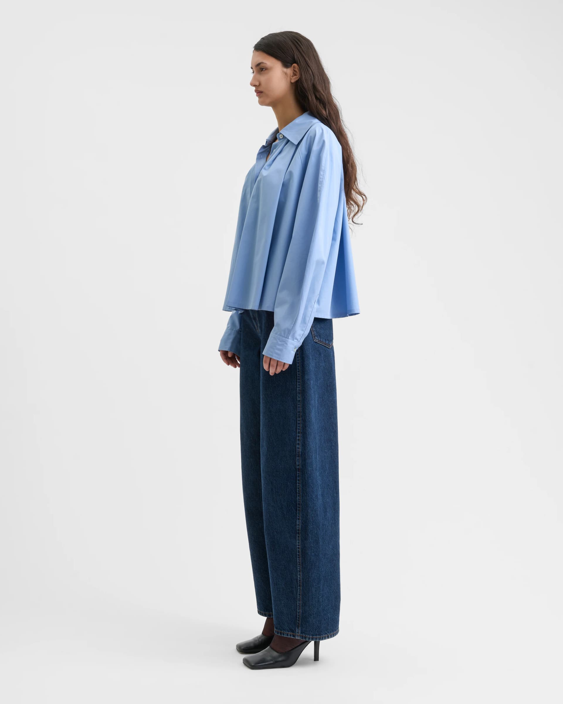 1787_7873cac770-sefr_fw26_pleated-shirt-light-blue_9464-large