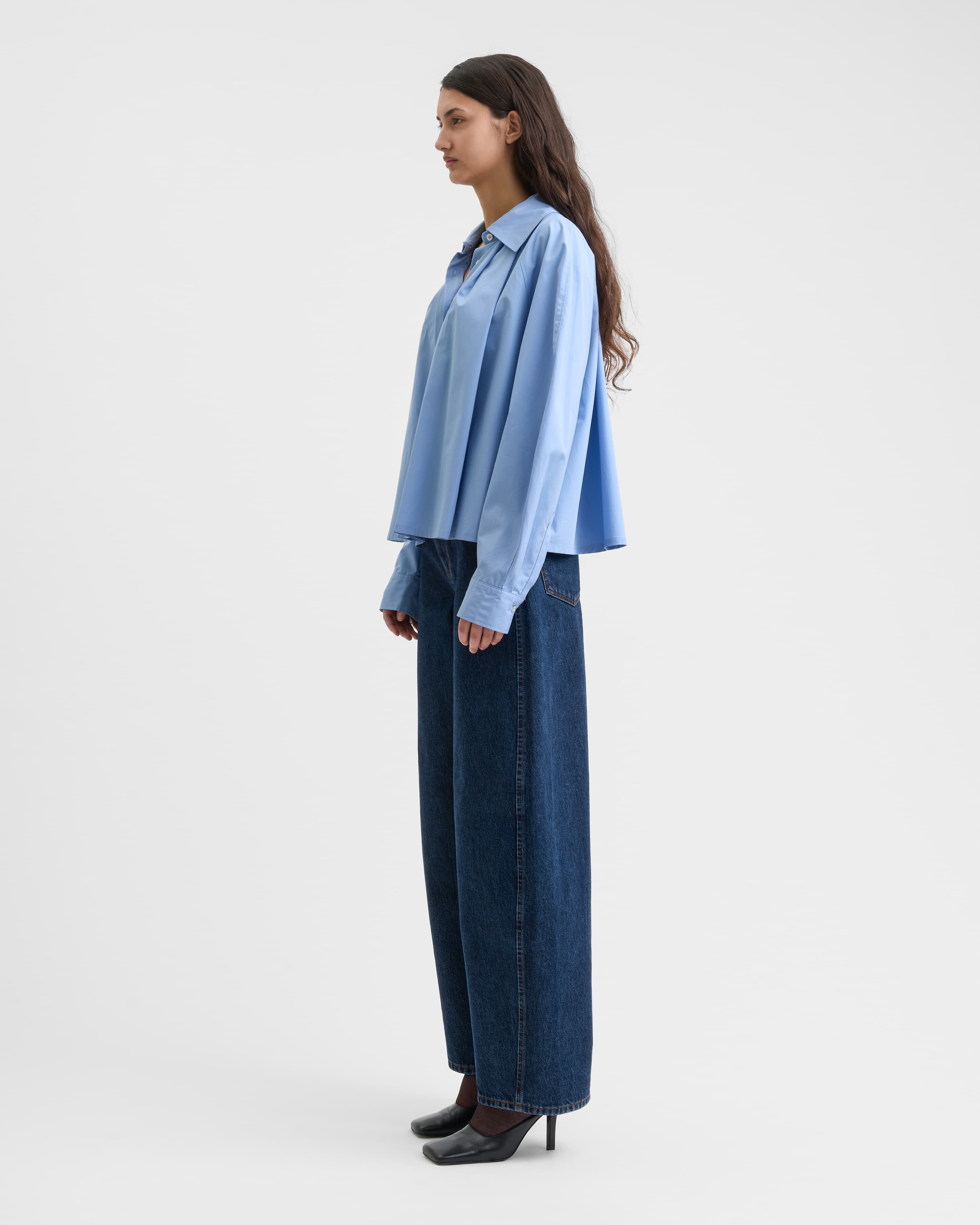 1787_7873cac770-sefr_fw26_pleated-shirt-light-blue_9464-large