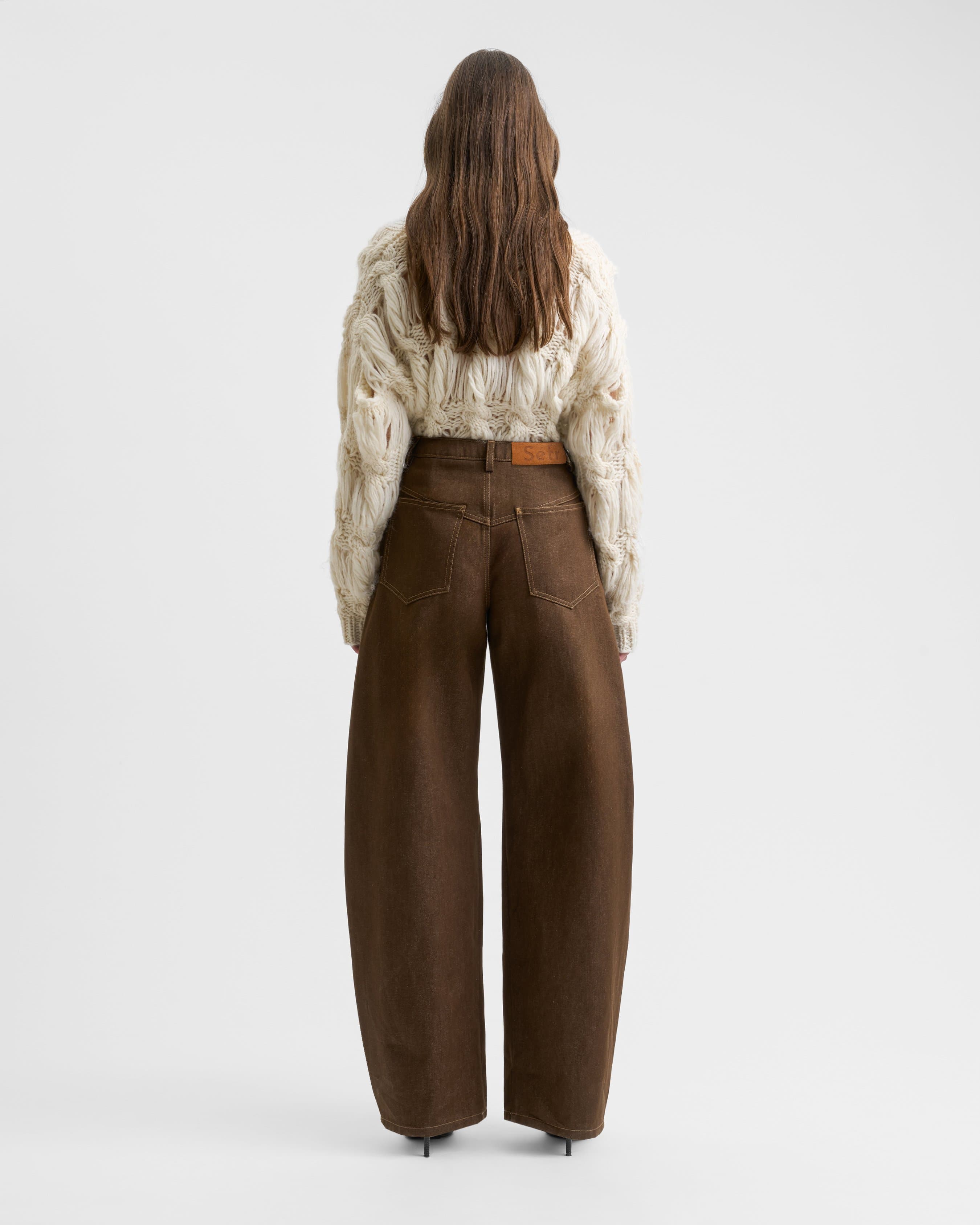 1789_1740377c2d-sefr_fw26_soline-raw-denim-brown_4174-large