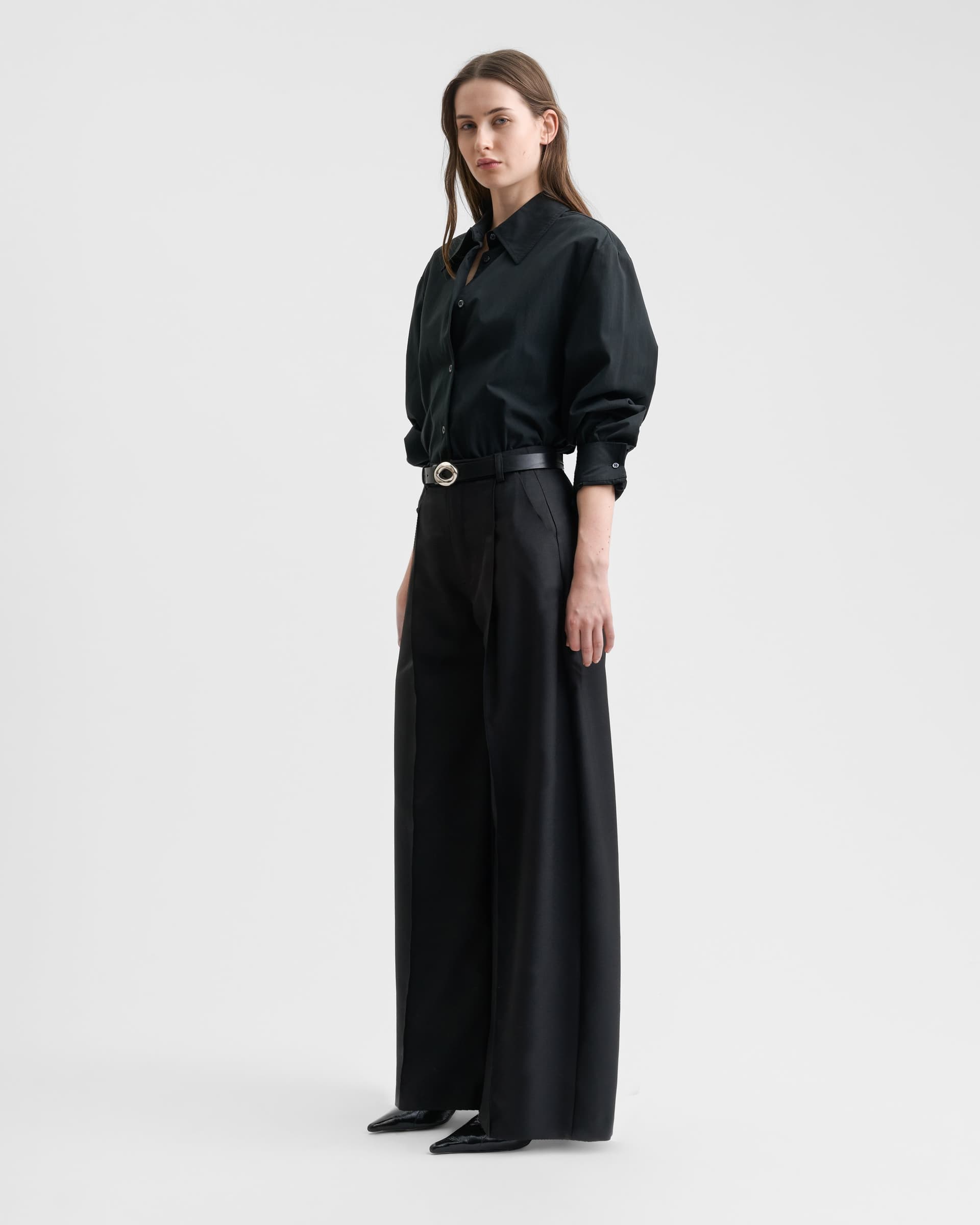 1797_706fc4e3bd-sefr_fw26_pleated-wide-trouser-fine-black-wool_3565-large
