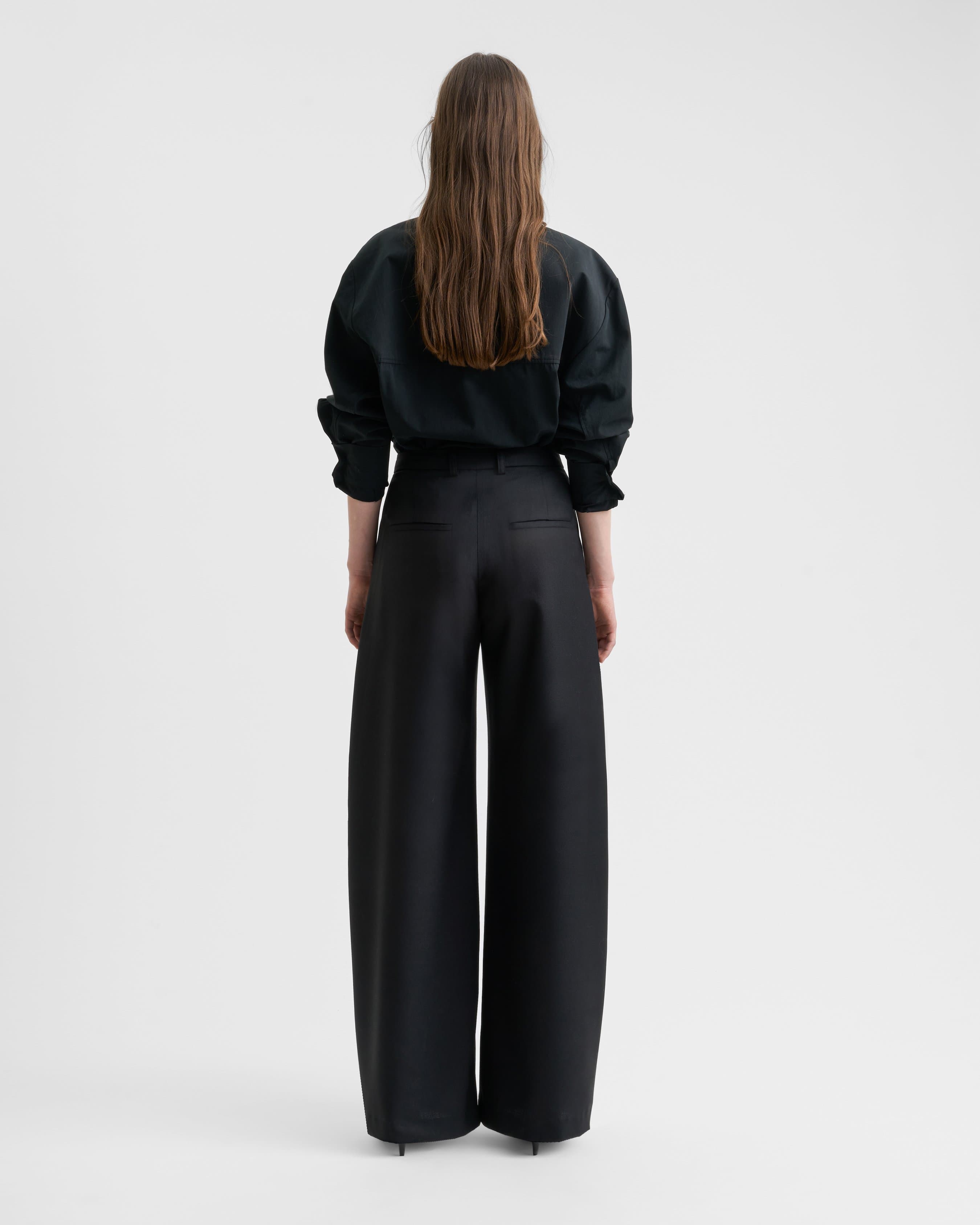 1797_d9d315837e-sefr_fw26_pleated-wide-trouser-fine-black-wool_3589-large