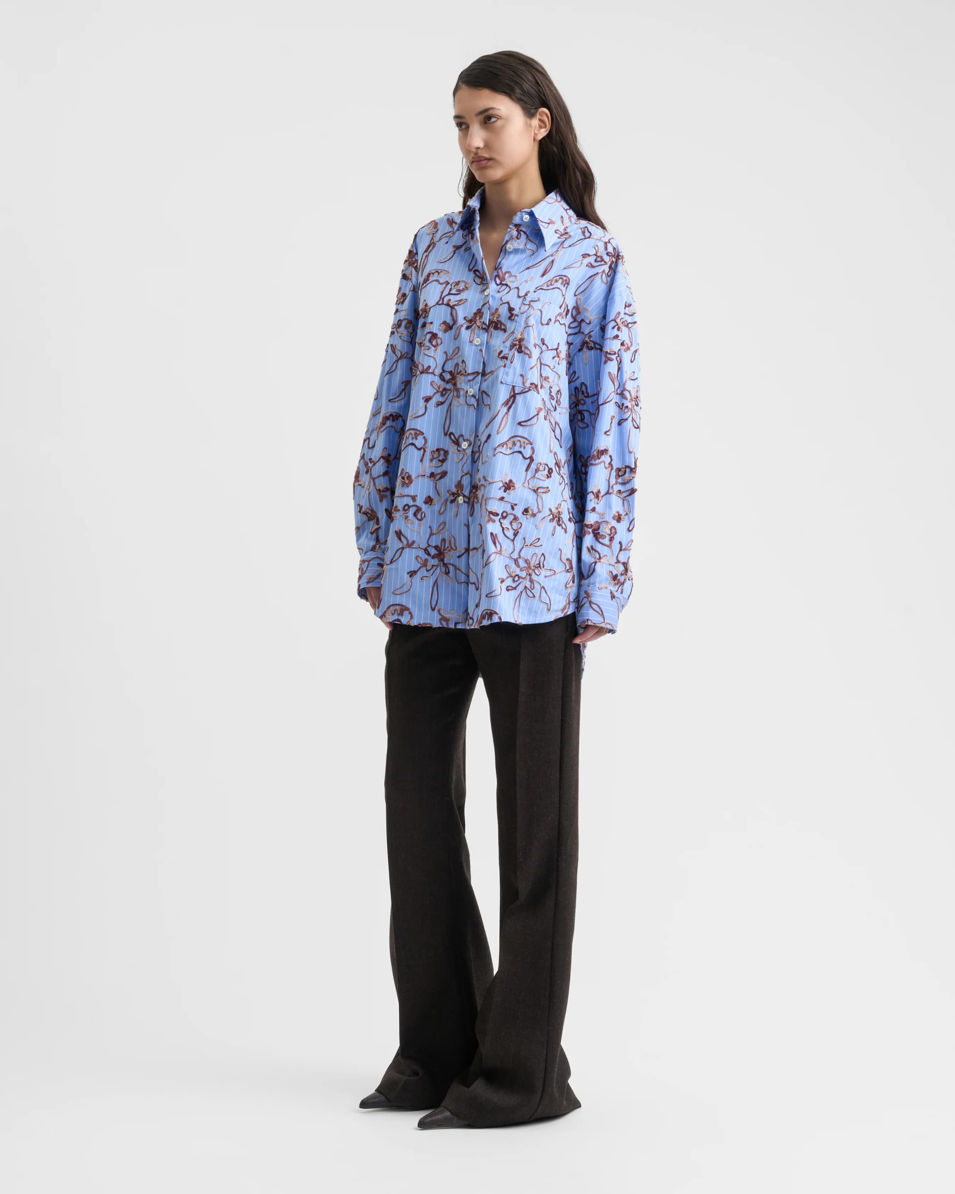 1801_2a7ad766b1-sefr_fw26_fluid-oversized-striped-shirt-embroidered-blue_8466-large