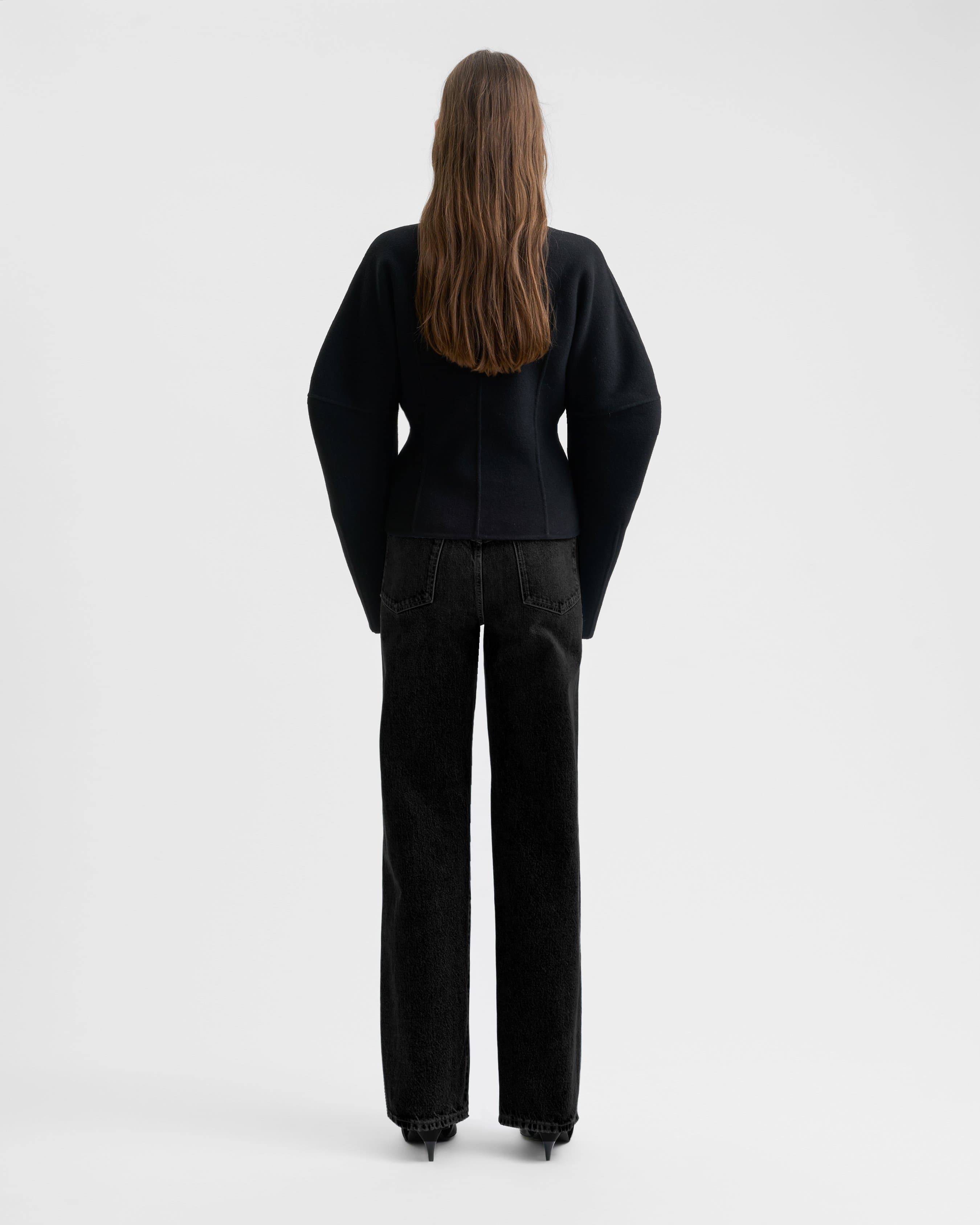 1807_6ffd66f80e-sefr_fw26_shaped-cardigan-jacket-black3180-large