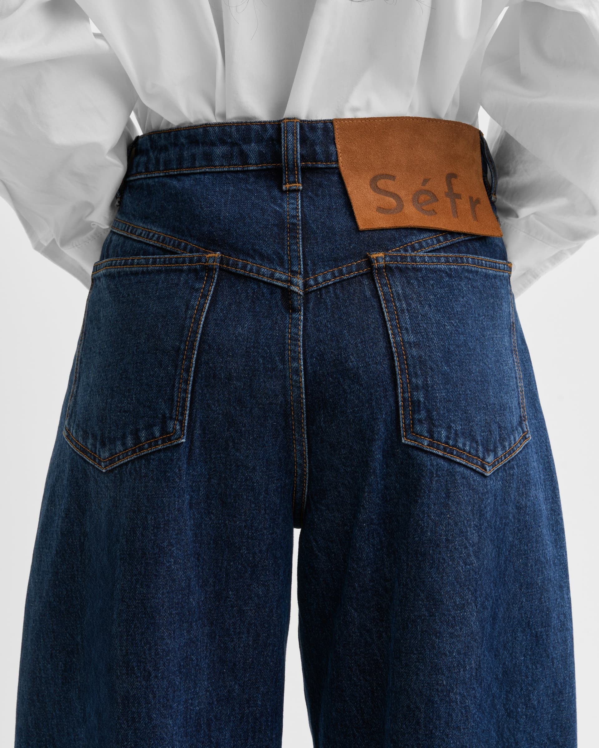 1810_bb98a94366-sefr_fw26_soline-jeans-dark-blue-wash_9304-large