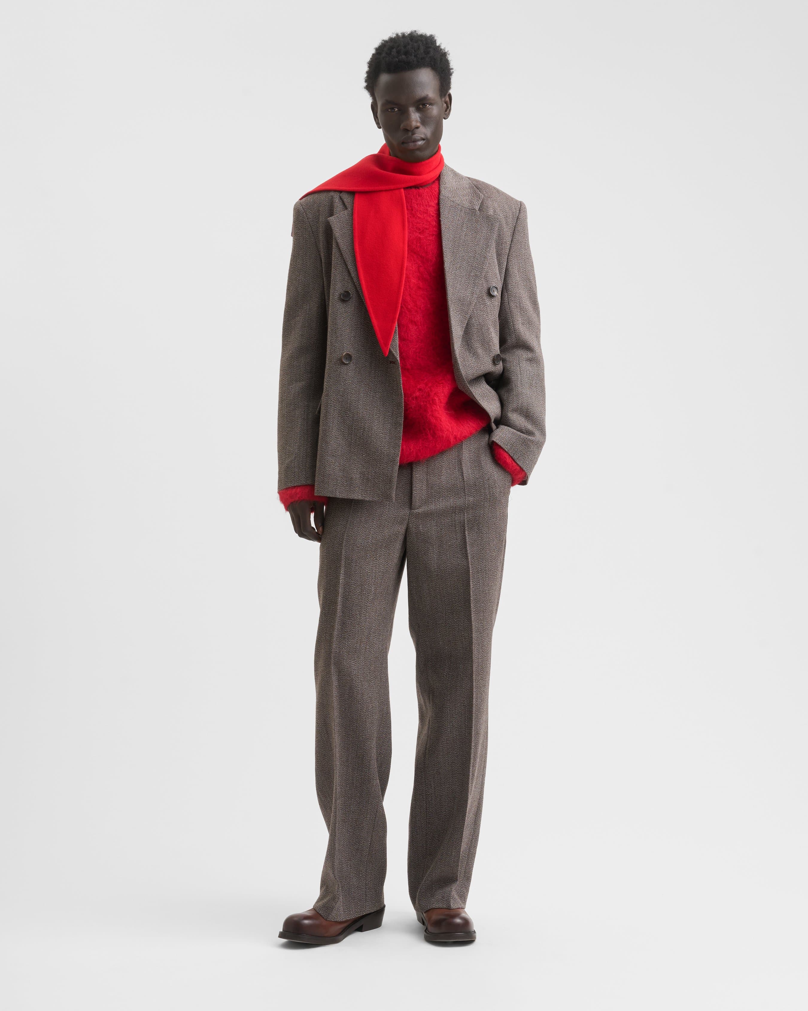 1814_f8ed467e69-sefr_fw26_tie-scarf-red-double-face-wool_2660-large