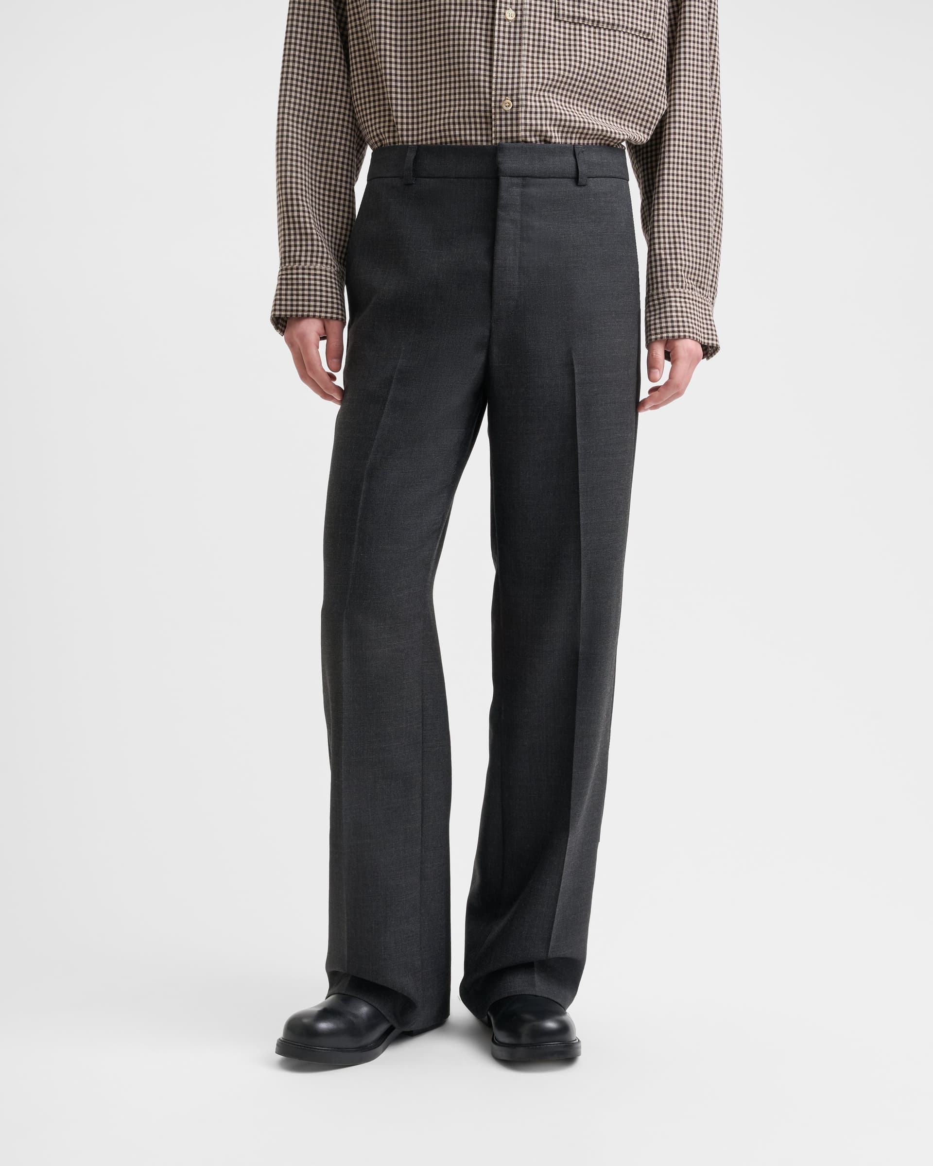 1828_d4add9f364-sefr_fw26_jeon-trouser-anthracite-wool_6395-large