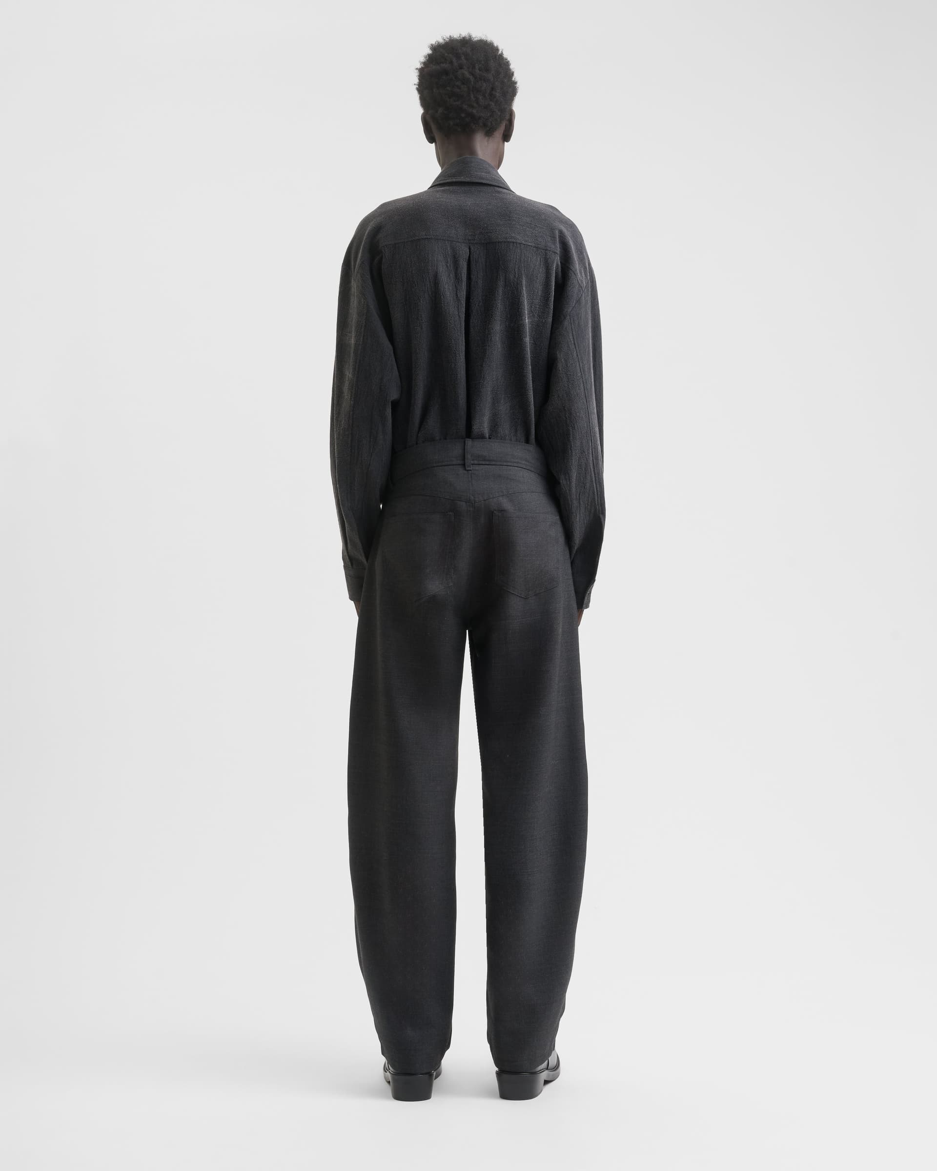 1829_ad303de308-sefr_fw26_jeon-trouser-anthracite-wool_2794-large