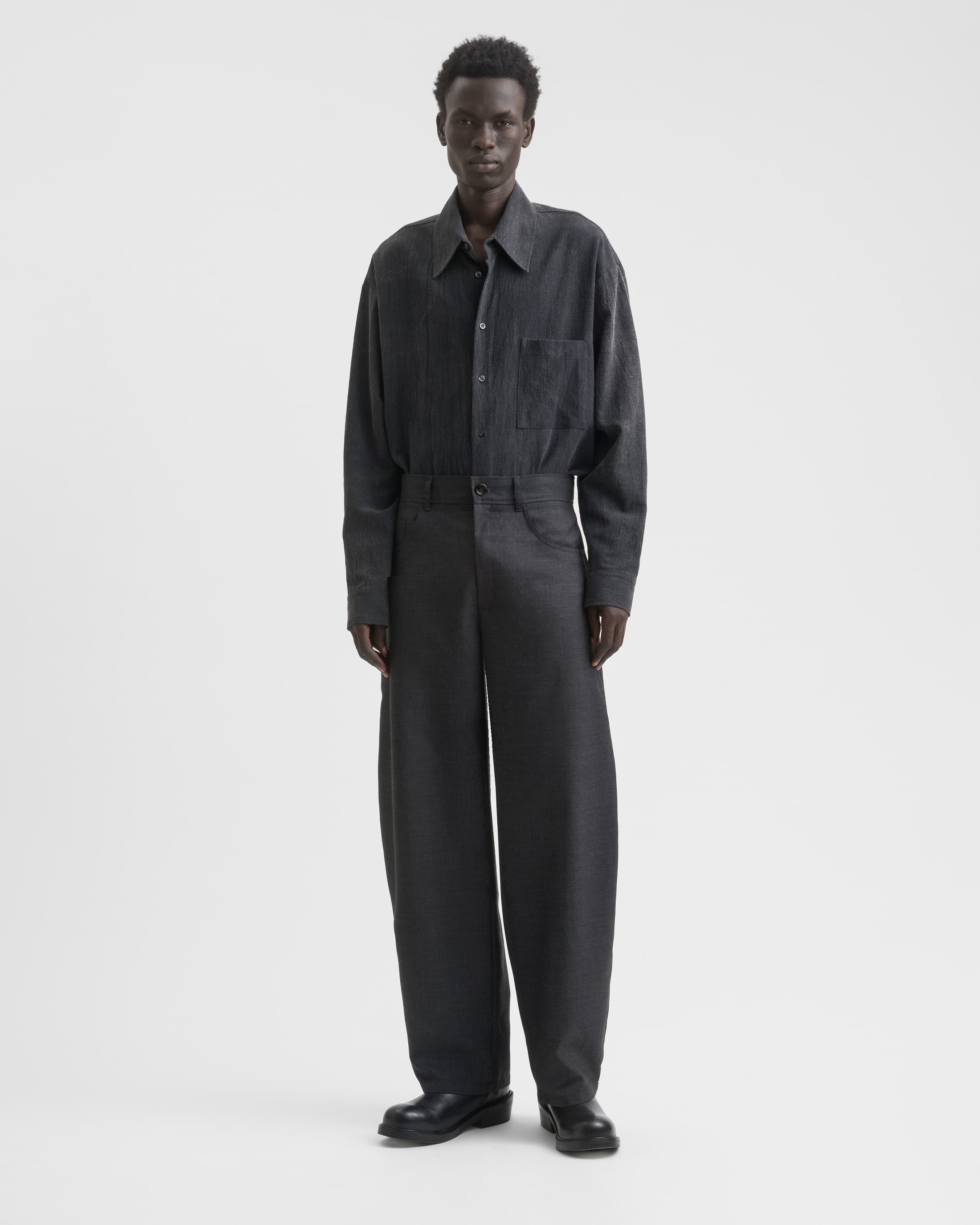 1829_bfd9ff9908-sefr_fw26_jeon-trouser-anthracite-wool_2772-large
