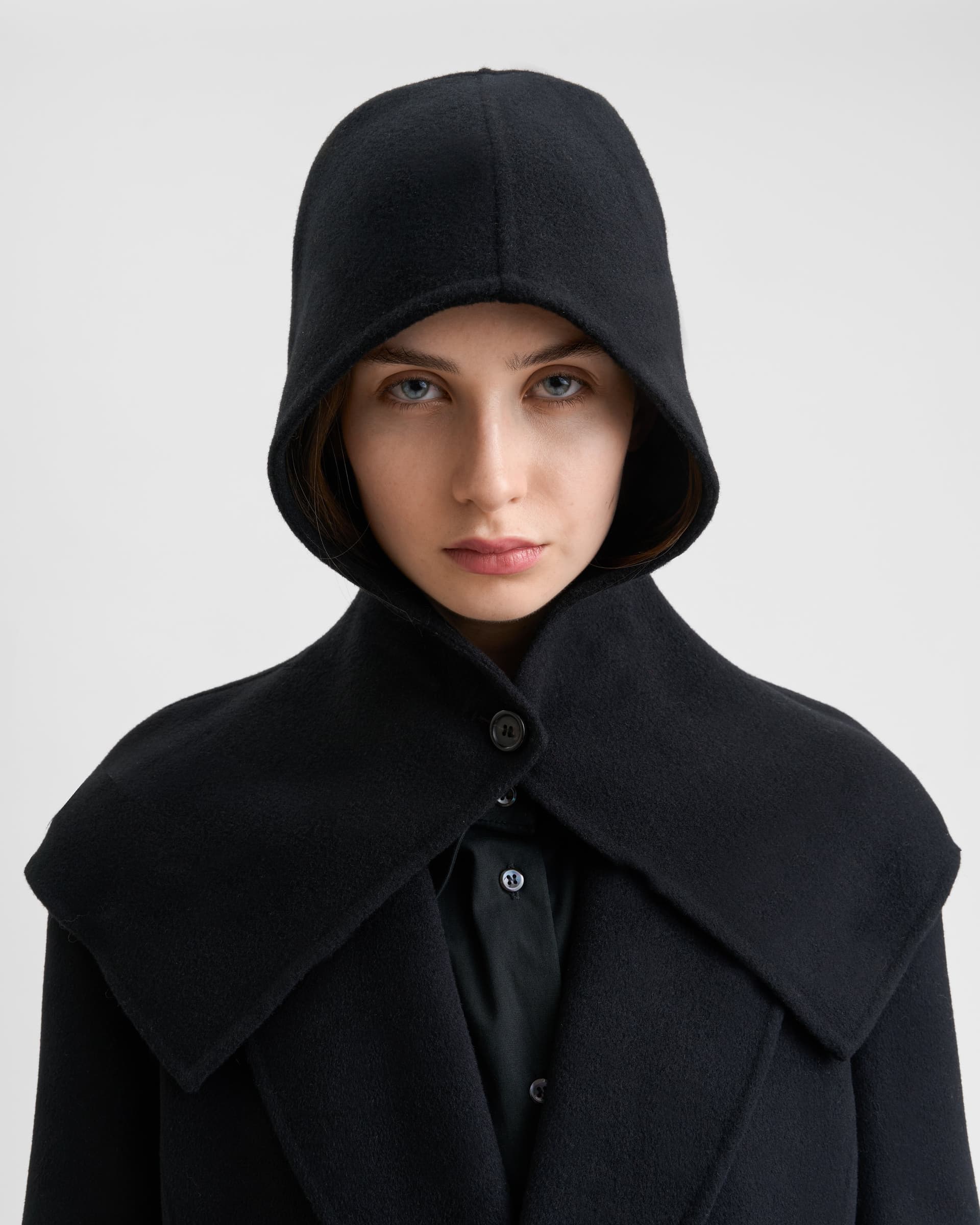 1834_6461d20df4-sefr_fw26_wool-hood-black_2752-large