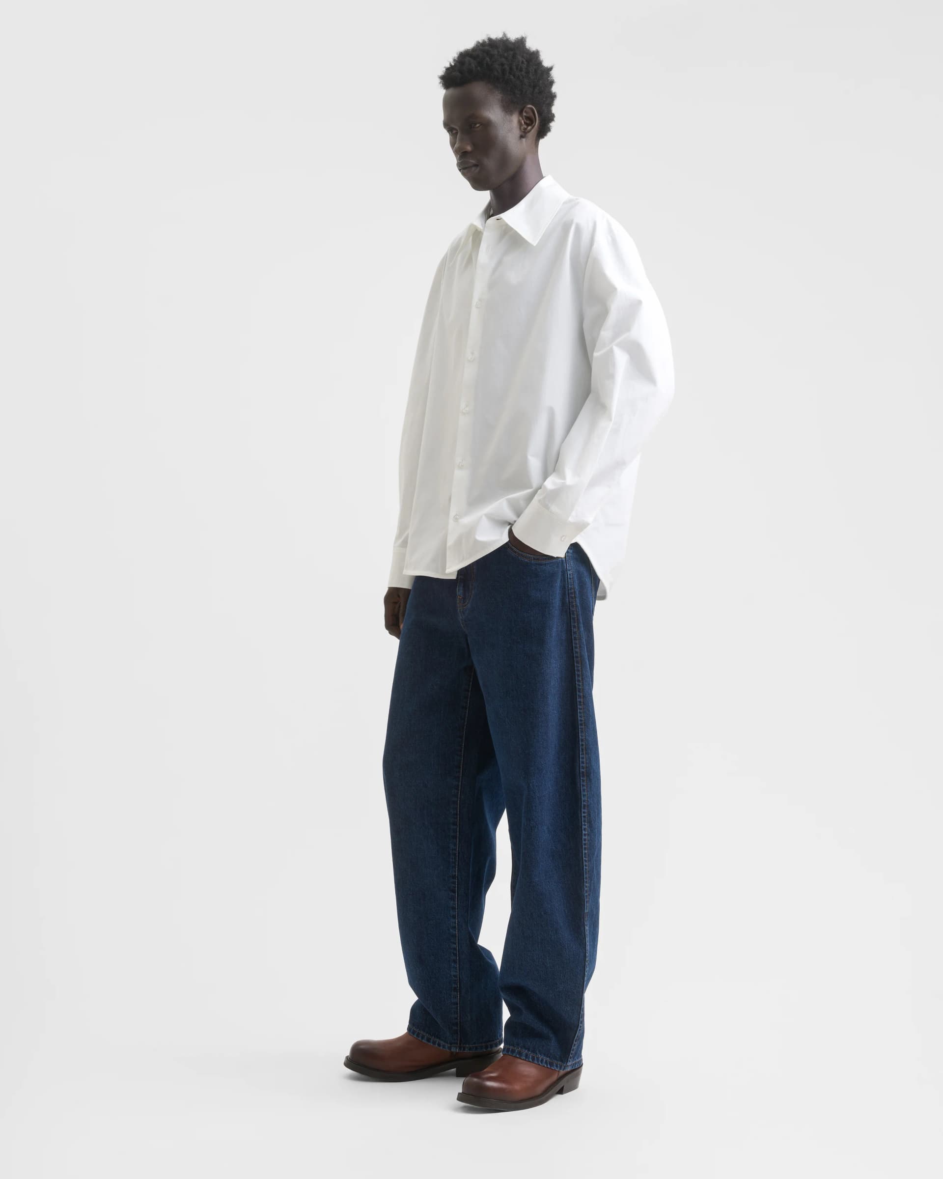 1850_115ee3cf2c-sefr_fw26_trino-shirt-white-fine-poplin_3472-large