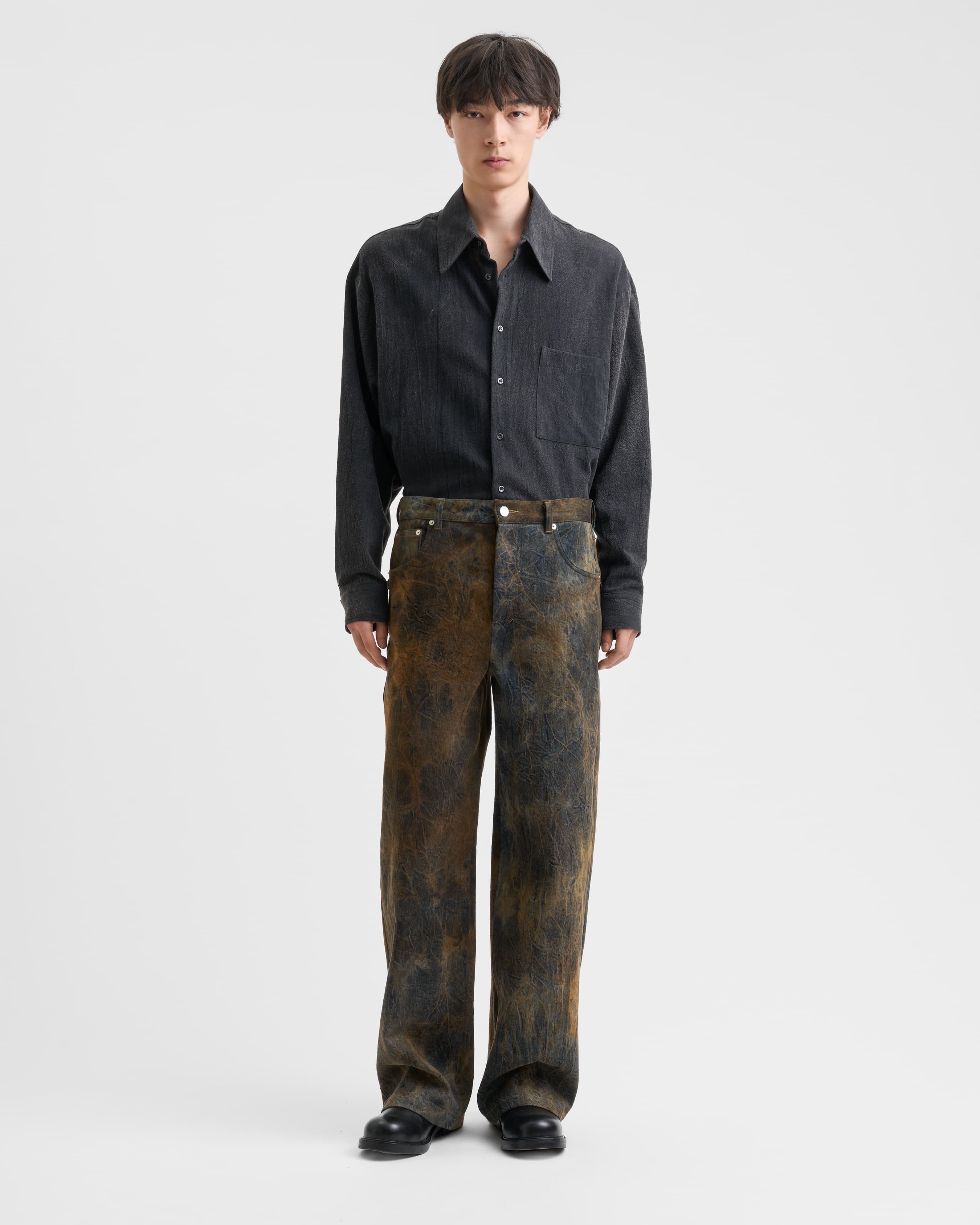 1851_915a0c89ee-sefr_fw26_over-dye-relaxed-cut-muted-neuterals_6845-large