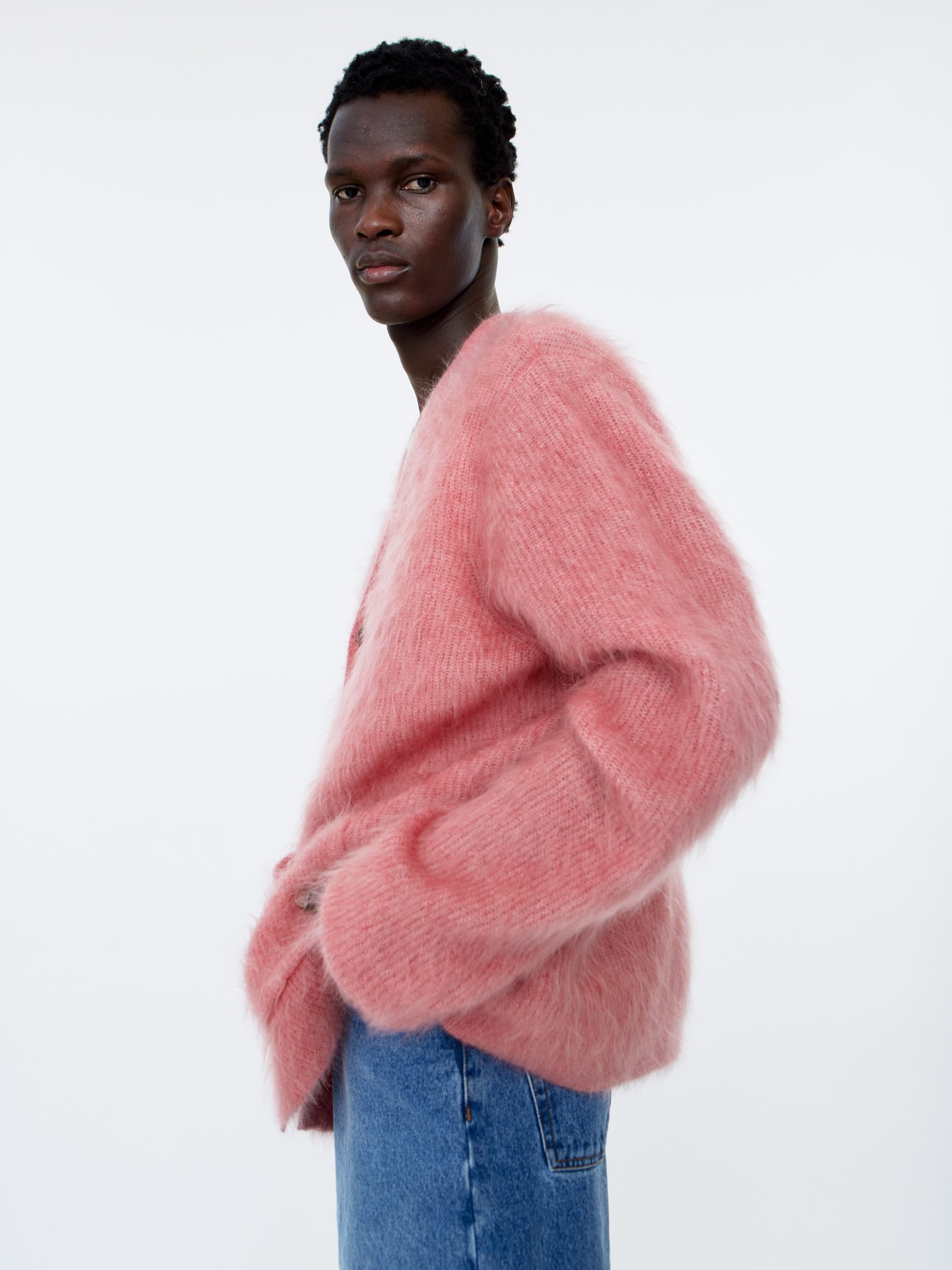 914_9ba84dd0a0-kaito-cardigan_grape-mohair_024-large