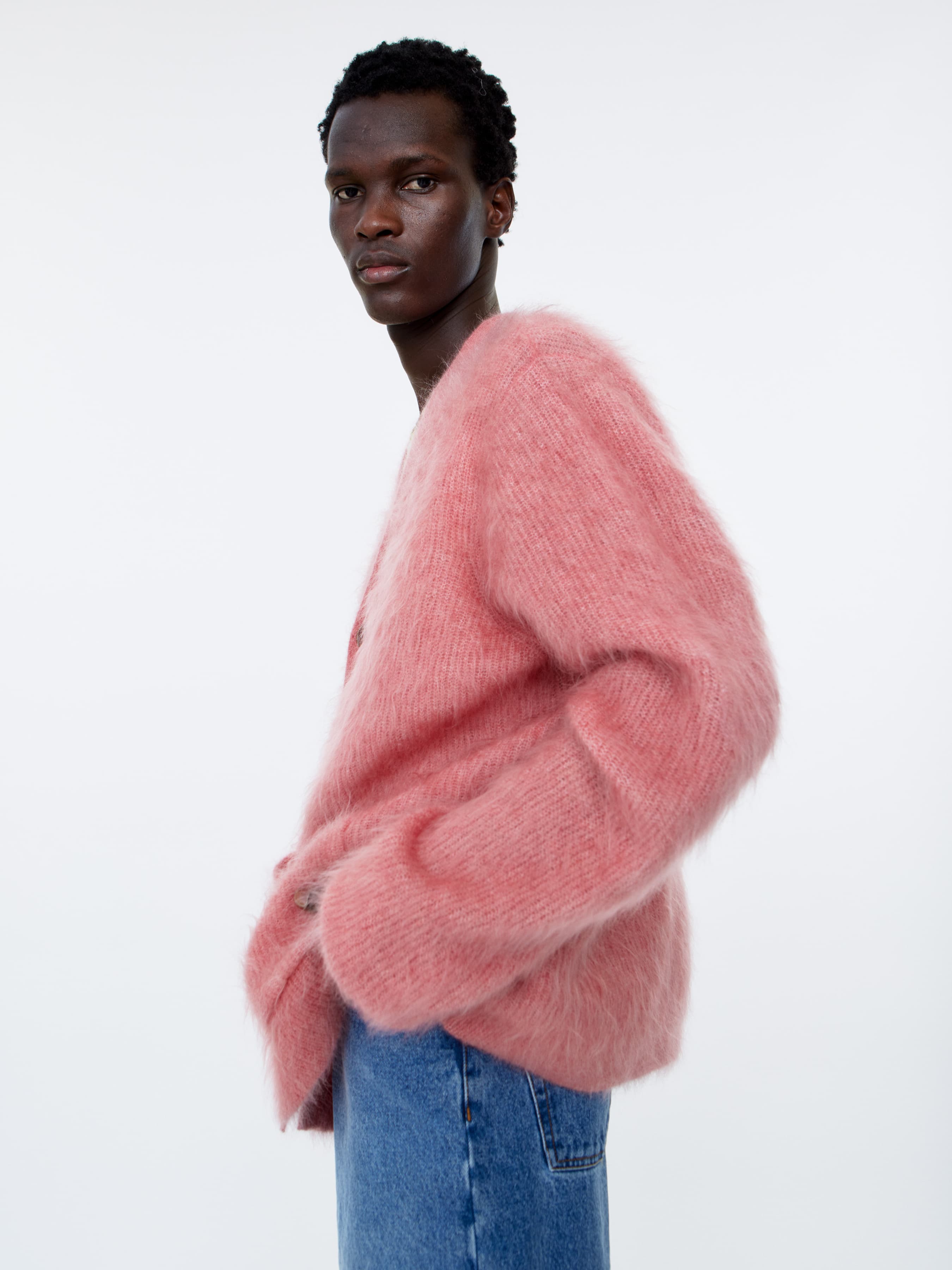 914_9ba84dd0a0-kaito-cardigan_grape-mohair_024-large